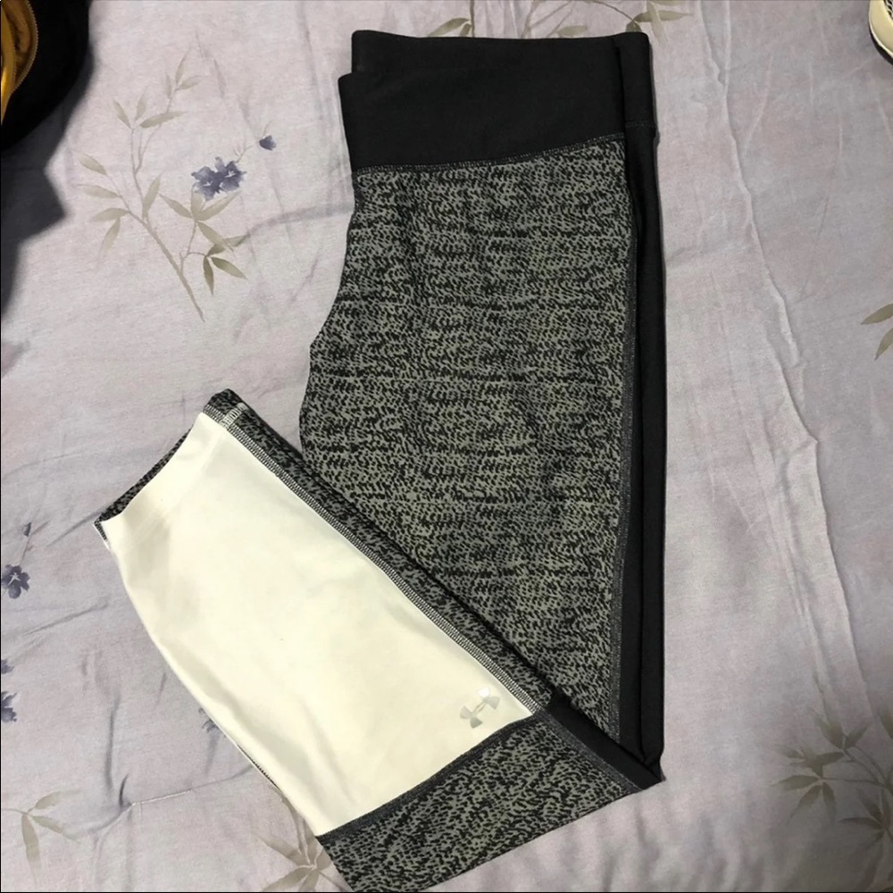 Under Armour color block leggings